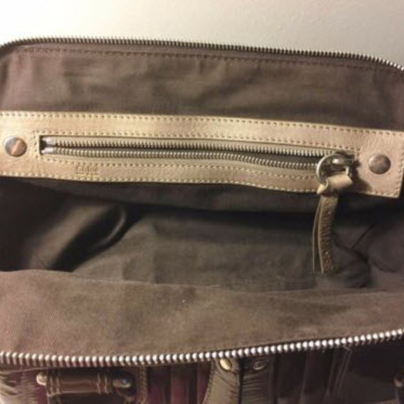 Chloe Patent Leather Bay Bag in Olive-Brown - Picture 8 of 8